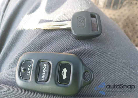 2002 Toyota Camry Le from USA, damaged, VIN 4T1BE32K12U530897